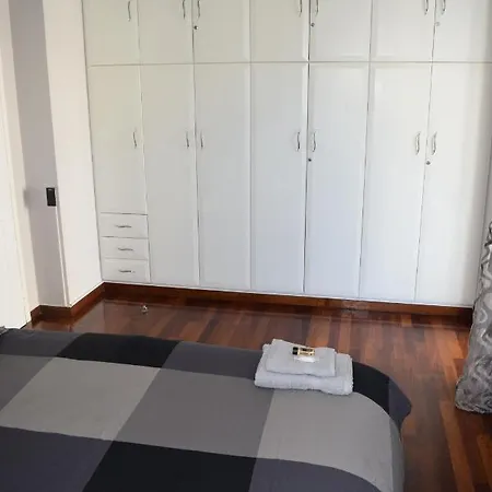 Modern Close To Sea And Town Centre *