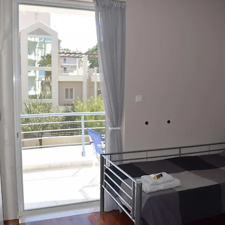 Modern Close To Sea And Town Centre Apartment