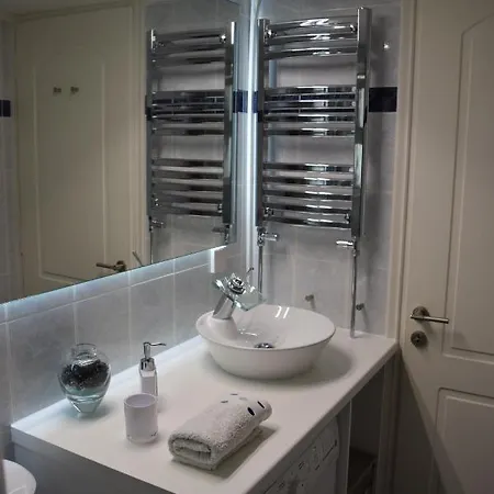Apartment Modern Close To Sea And Town Centre Kalamata